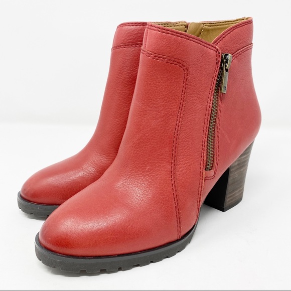 red lucky brand boots